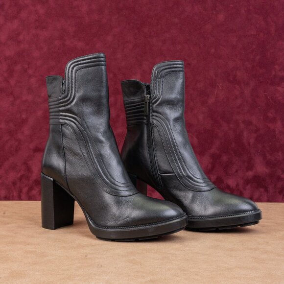 Aquatalia Wmn Illiana Weatherproof Zip Black Leather Block Heel Ankle Boots 11 - Picture 1 of 8